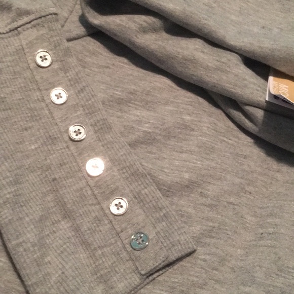 Firm Price !MIchael Kors  Light Turtle neck woman’s M - Picture 11 of 11